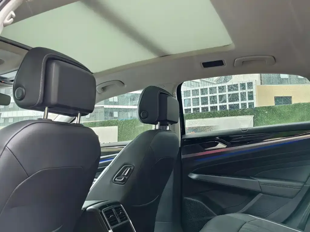 Volkswagen Passat — фото 2
