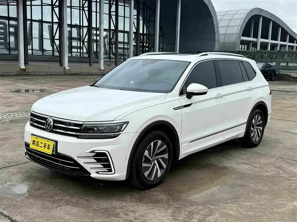 Volkswagen 途观L插电混动 — фото 1