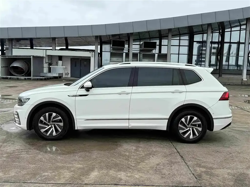 Volkswagen 途观L插电混动 — фото 7