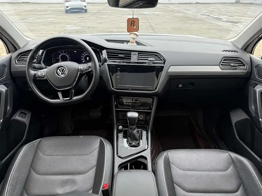 Volkswagen 途观L插电混动 — фото 8
