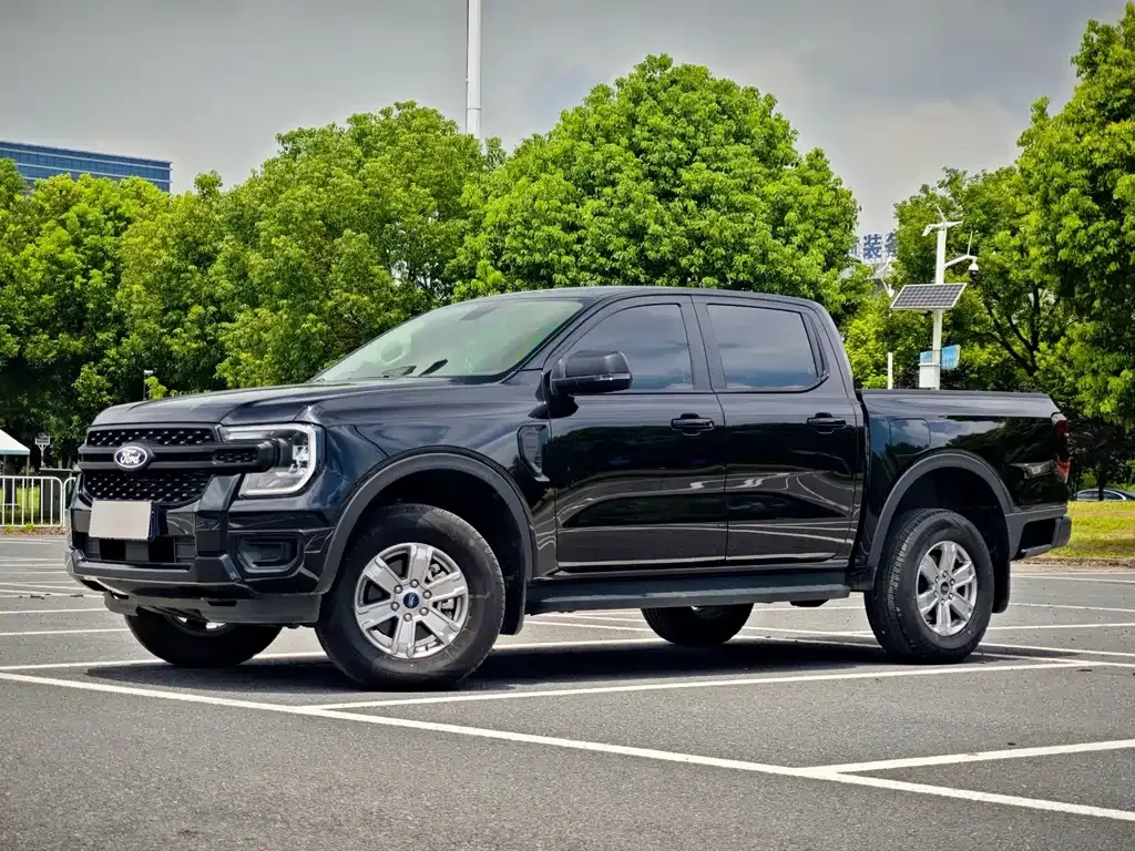 Ford Ranger — фото 1