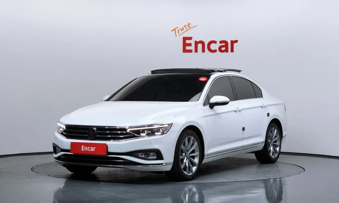 Volkswagen Passat — фото 1
