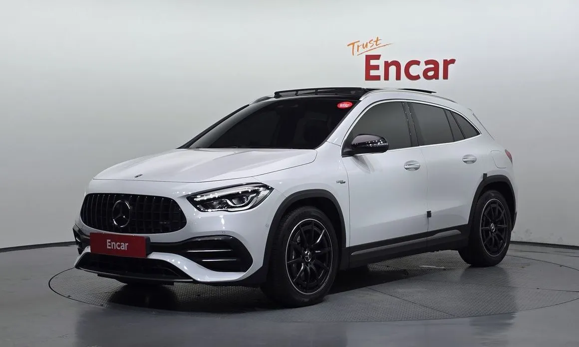 Mercedes-Benz GLA-Class — фото 1
