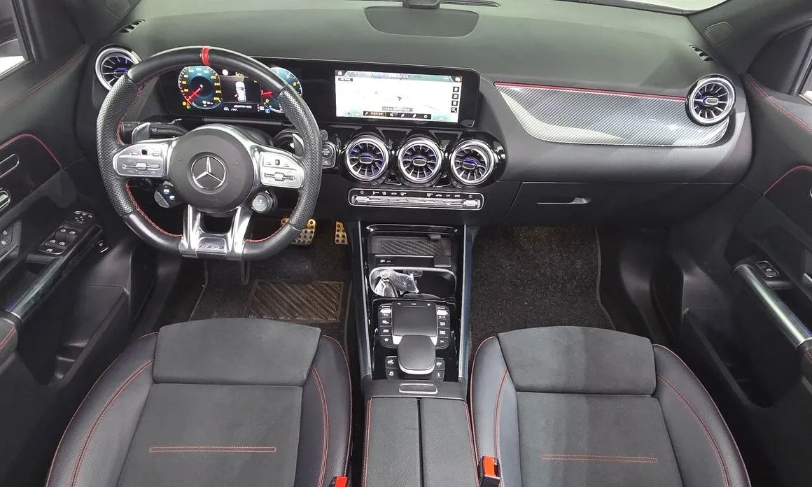 Mercedes-Benz GLA-Class — фото 10
