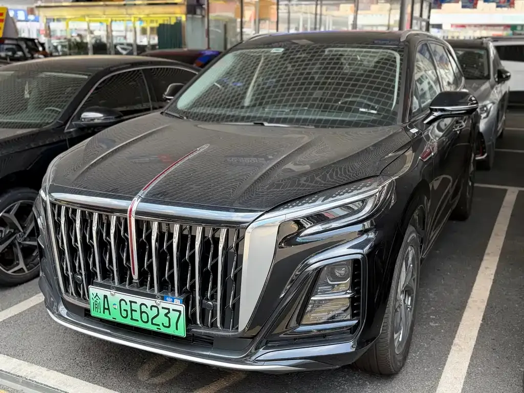 Hongqi HS3 PHEV — фото 1