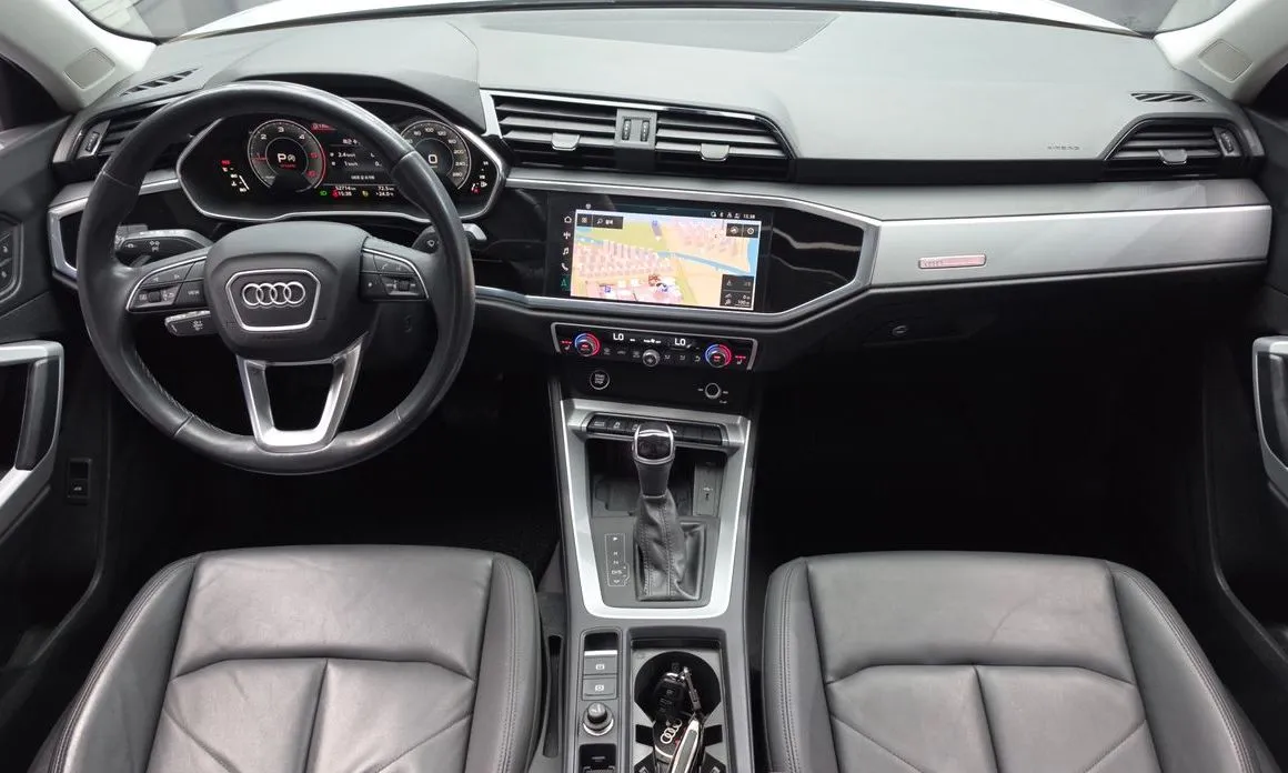Audi Q3 — фото 10