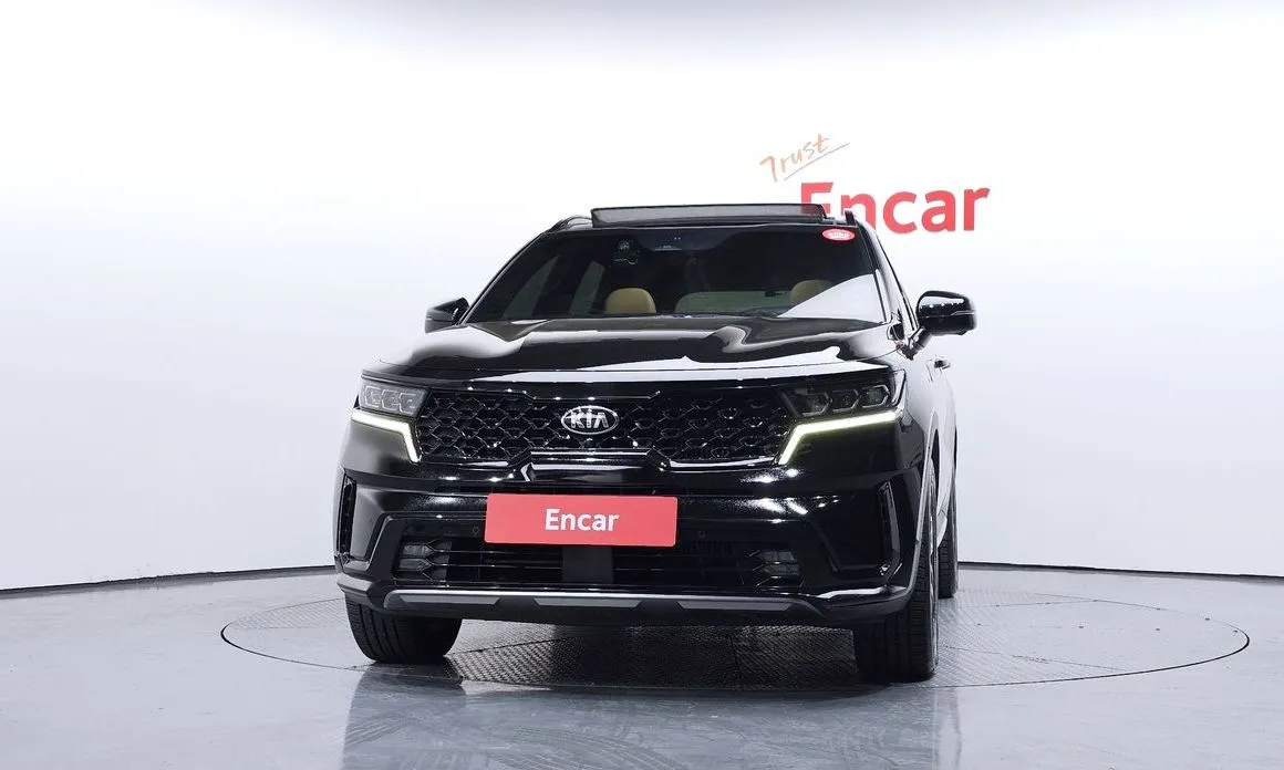 Kia Sorento — фото 5