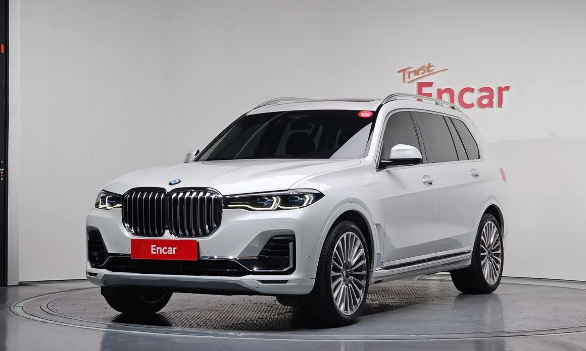 BMW X7 — фото 1
