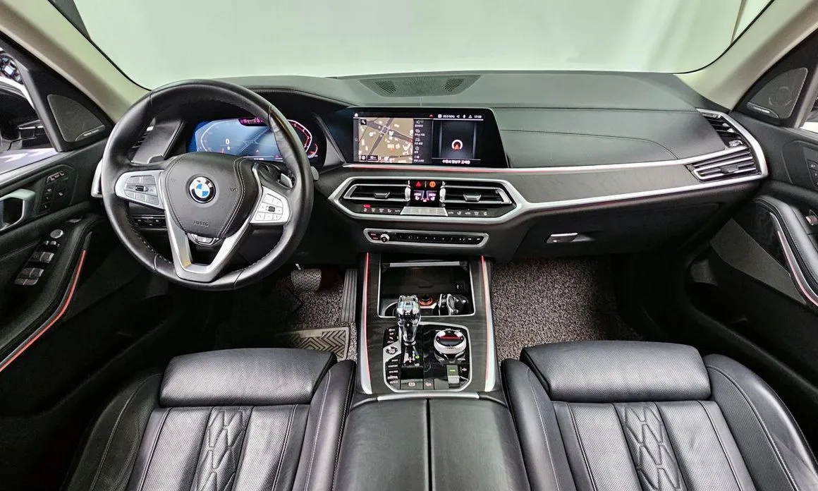BMW X7 — фото 9