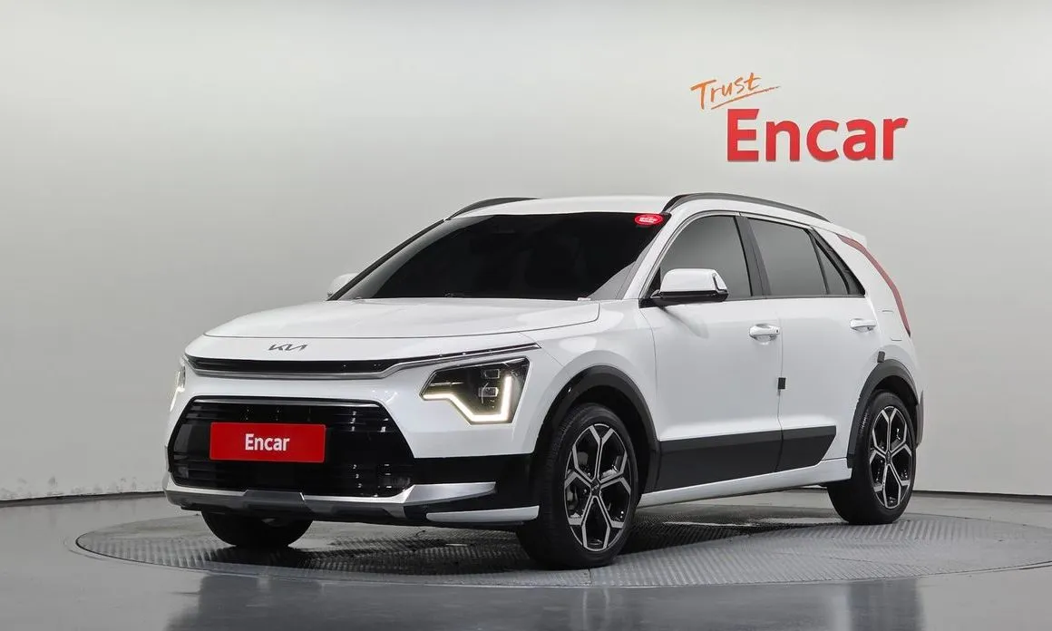 Kia Niro — фото 1