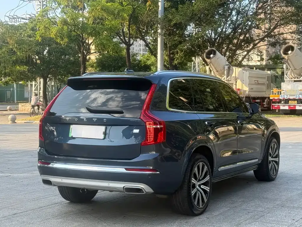 Volvo XC90 PHEV — фото 4