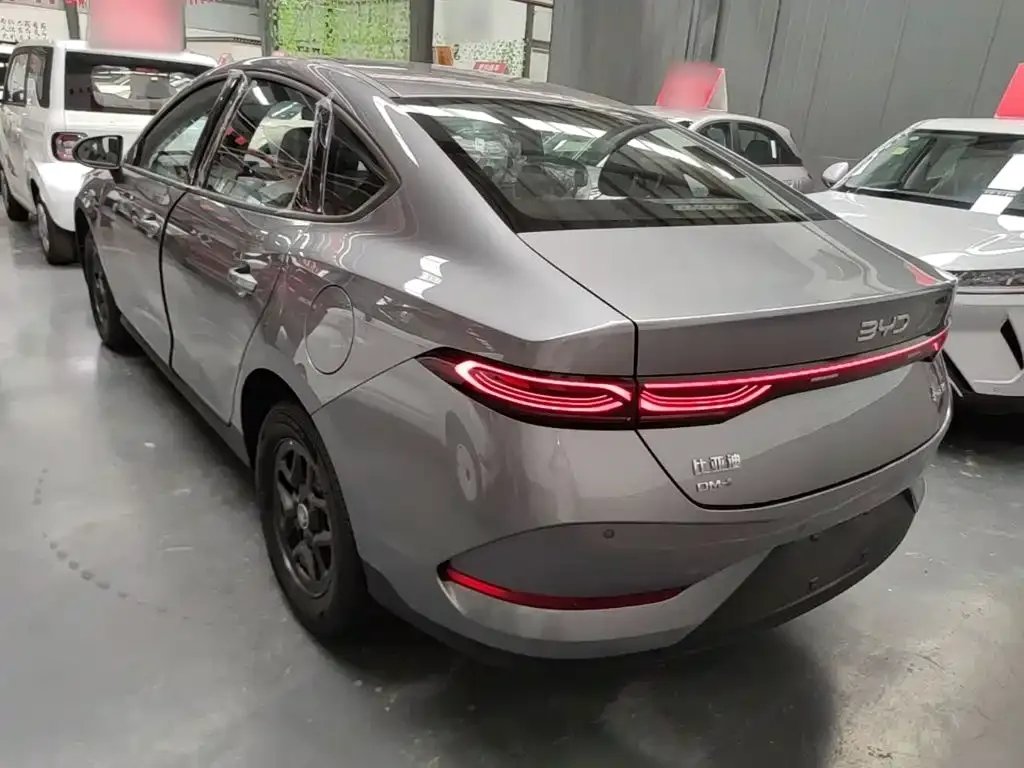 BYD Qin PLUS — фото 9