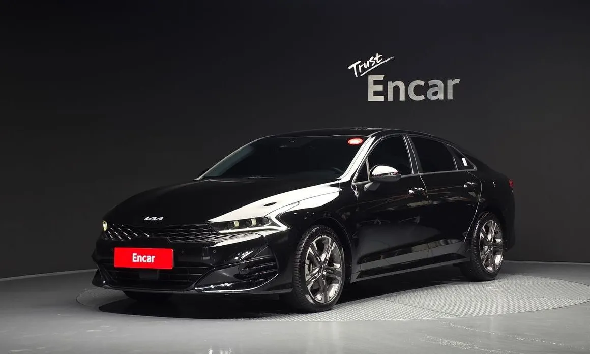 Kia K5 — фото 1