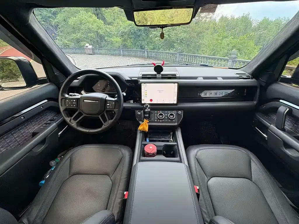 Land Rover Defender — фото 10