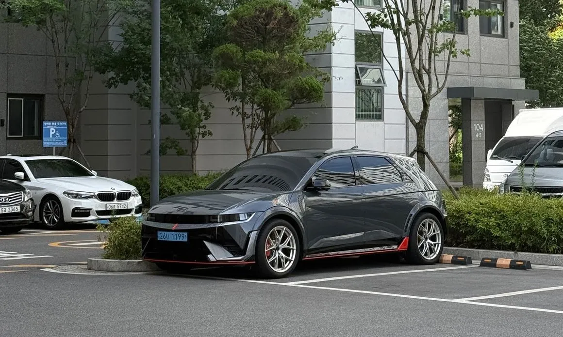 Hyundai Ioniq5 — фото 9