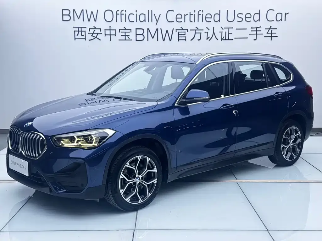 BMW X1 — фото 1