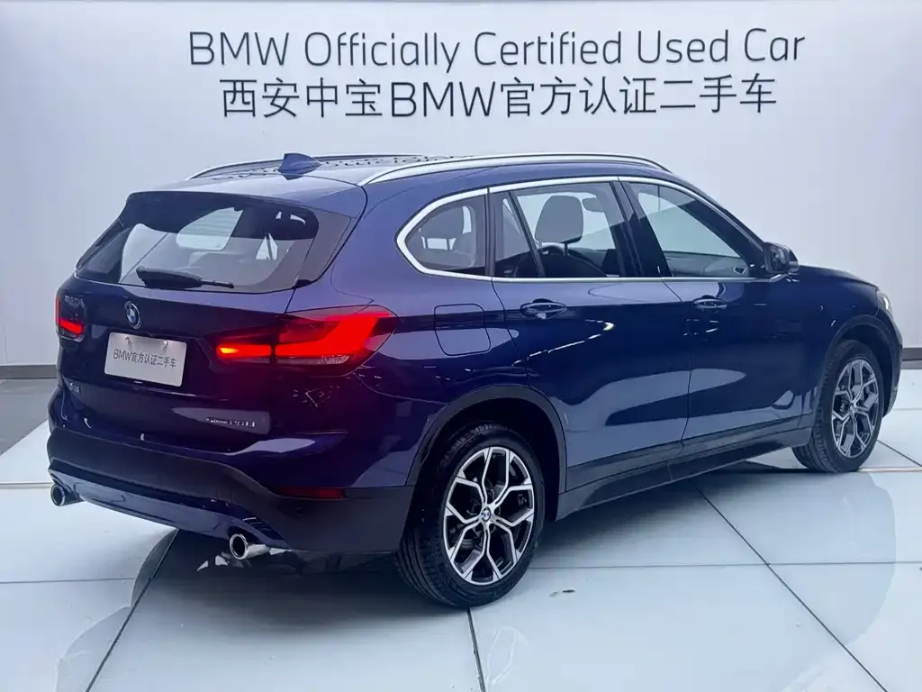BMW X1 — фото 4