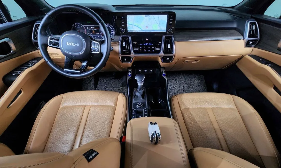 Kia Sorento — фото 10