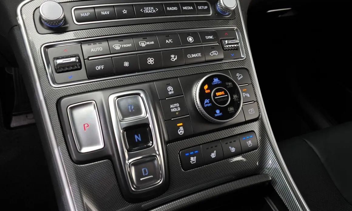 Hyundai Santafe — фото 9