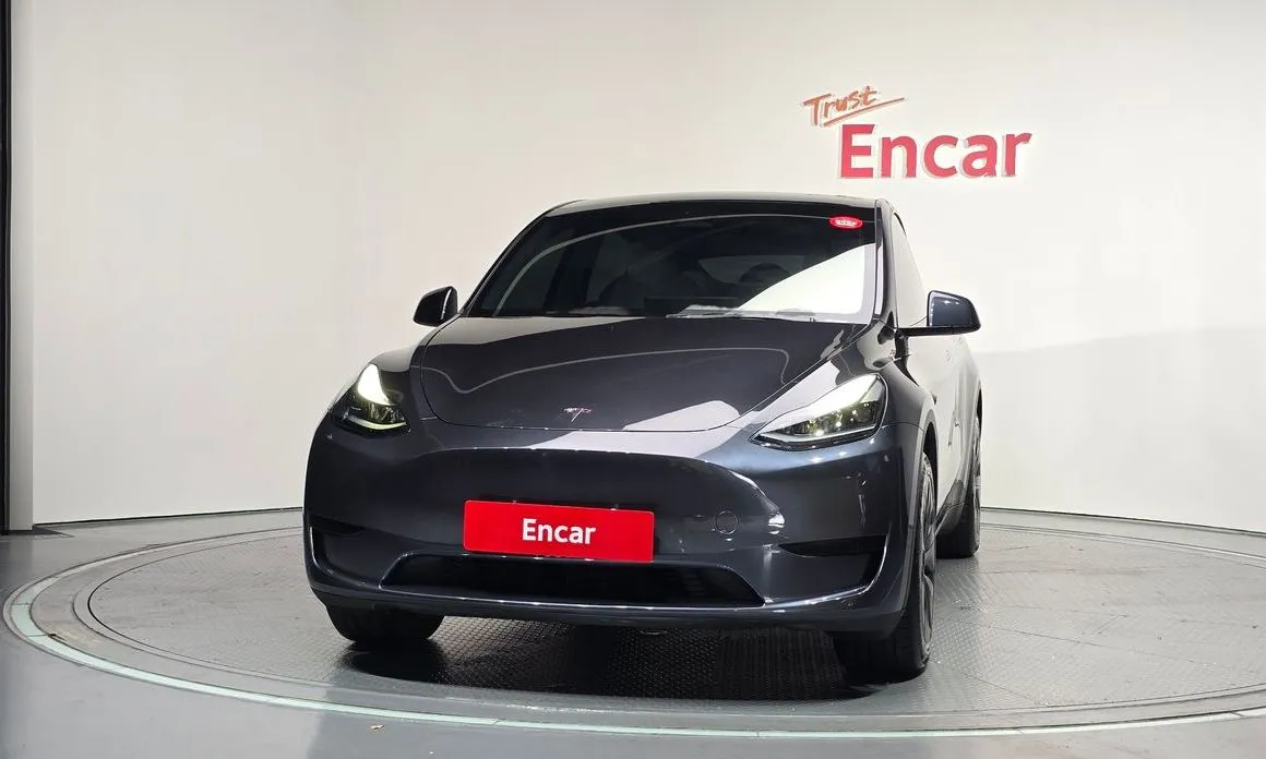 Tesla Model Y — фото 4