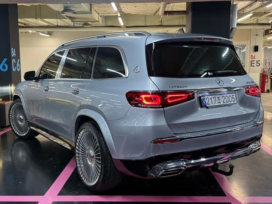 Mercedes-Benz GLS-Class — фото 7