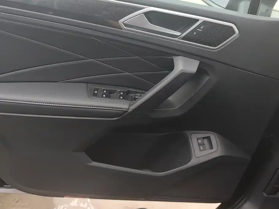 Volkswagen 途观L插电混动 — фото 2