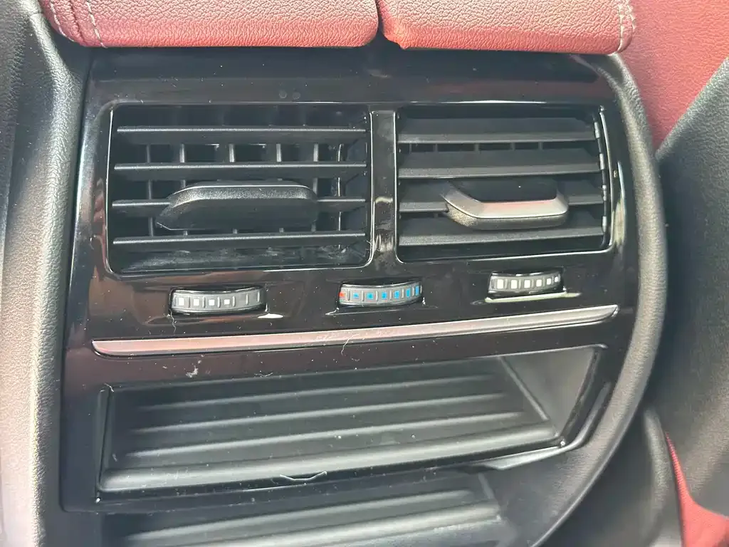 BMW 5 Series New Energy — фото 8
