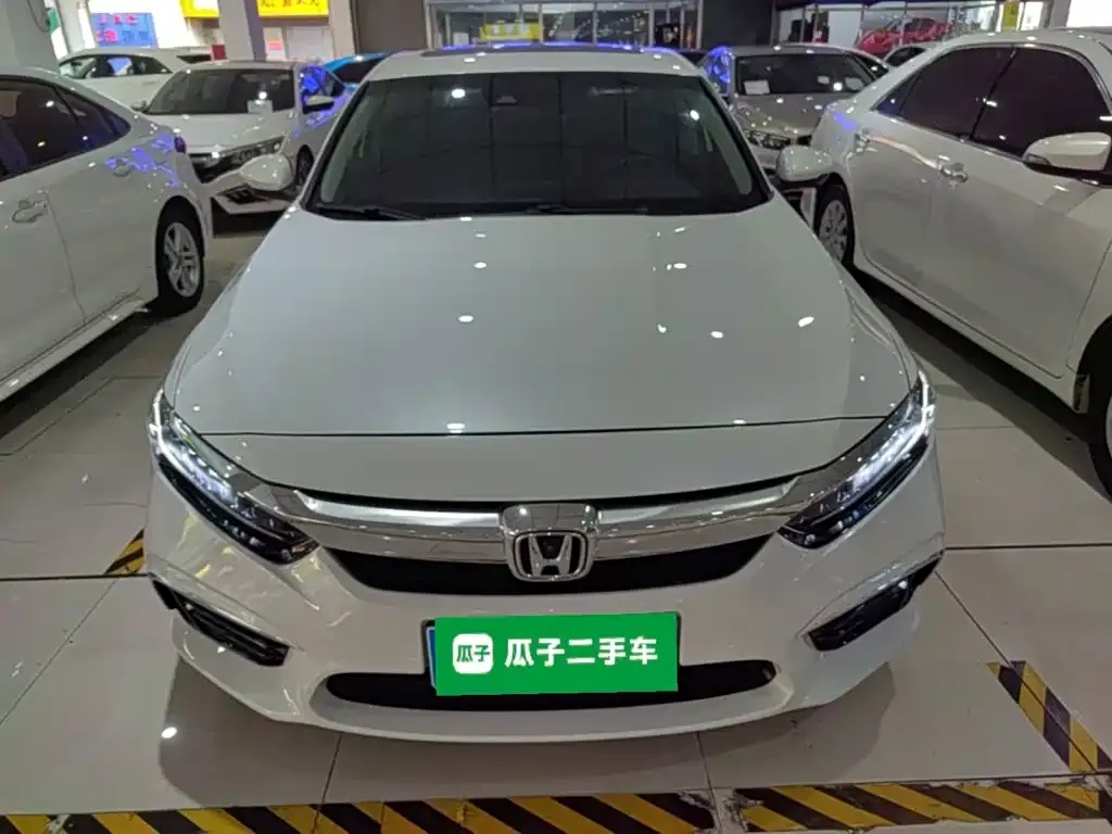 Honda Inspire — фото 10