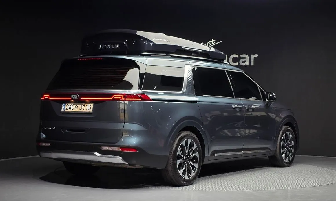 Kia Carnival — фото 5