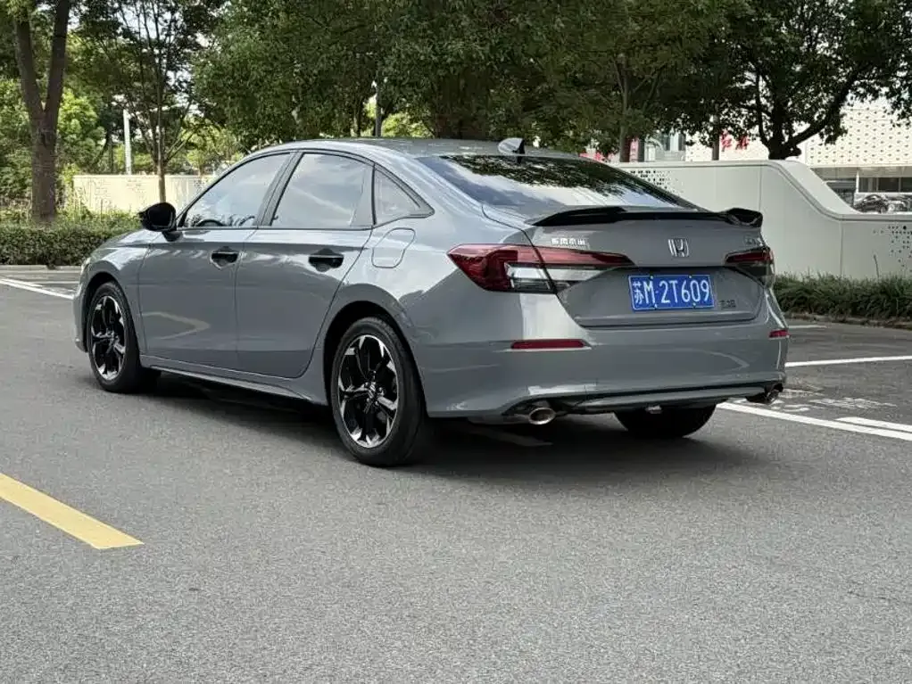 Honda Civic — фото 5