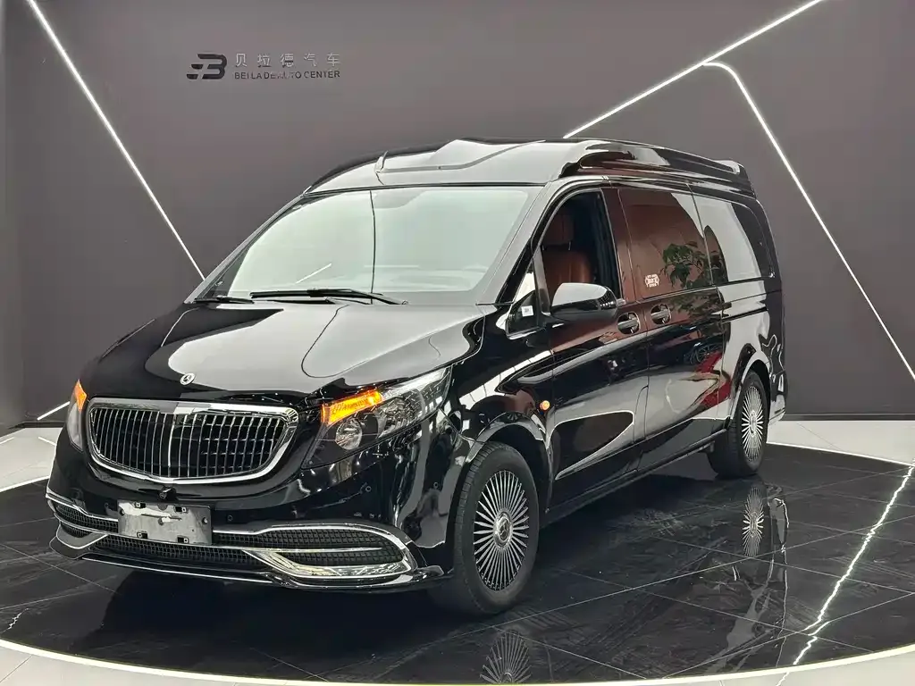 Mercedes-Benz Vito — фото 1