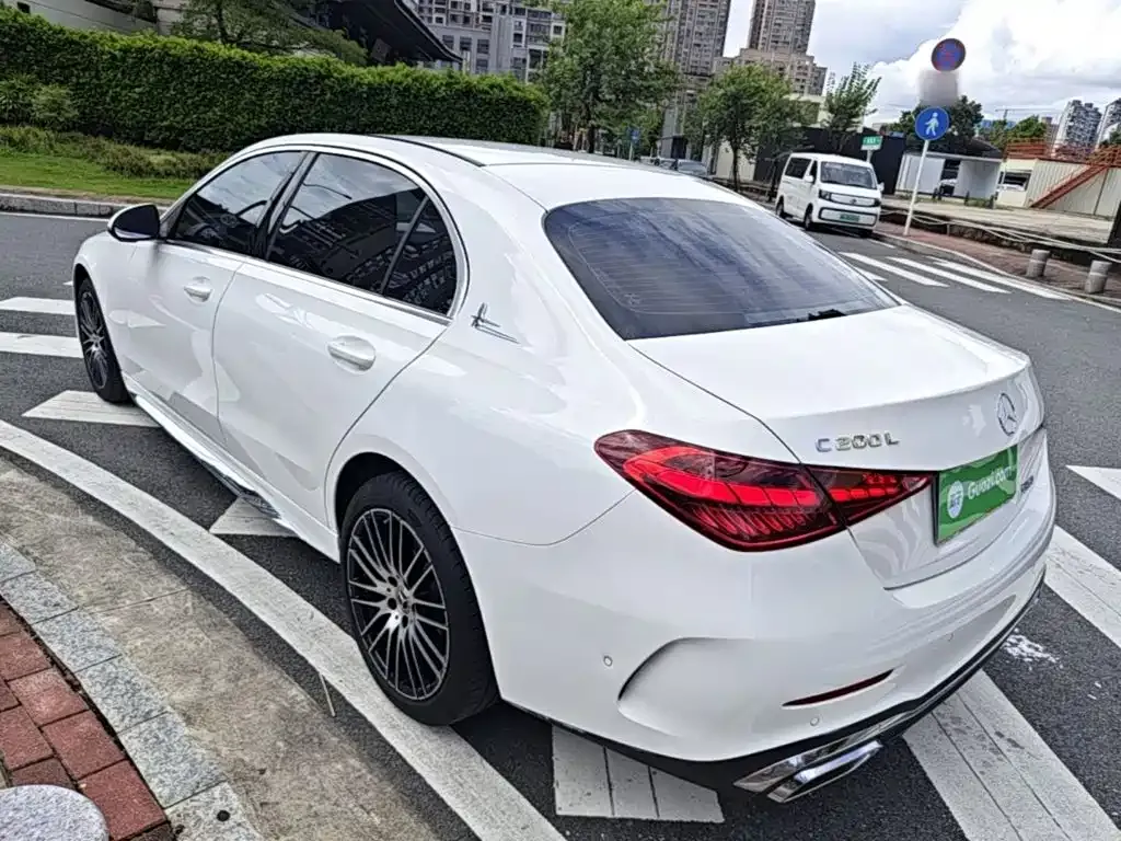 Mercedes-Benz C-Class — фото 10