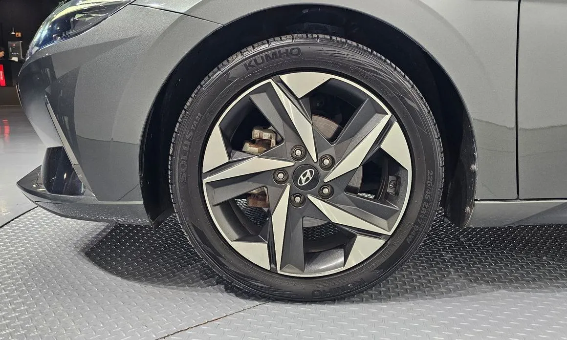 Hyundai AVANTE — фото 9