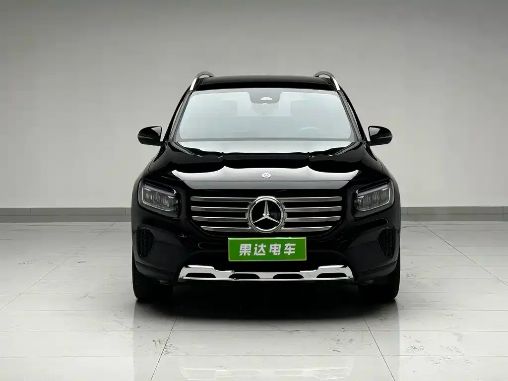 Mercedes-Benz GLB — фото 2