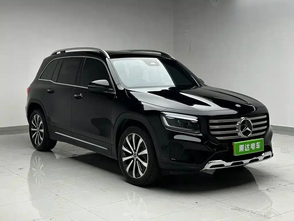 Mercedes-Benz GLB — фото 6