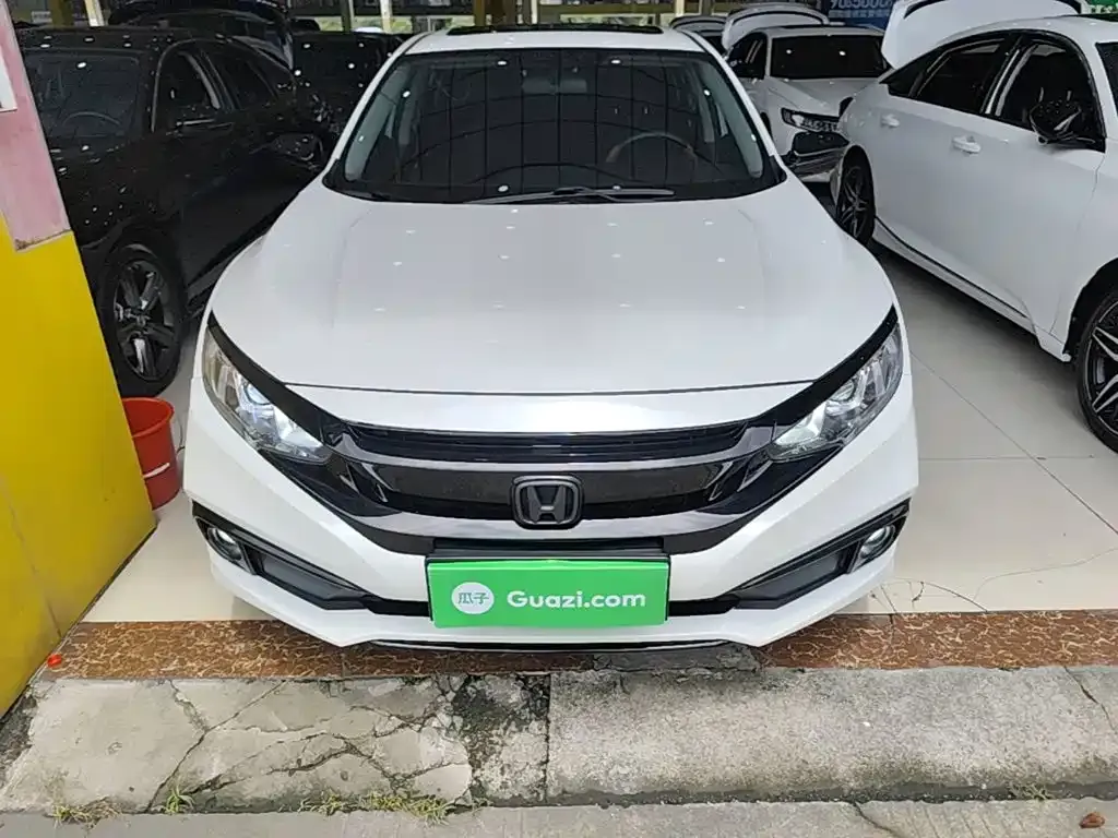 Honda Civic — фото 7