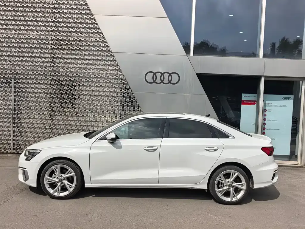 Audi A3 — фото 9