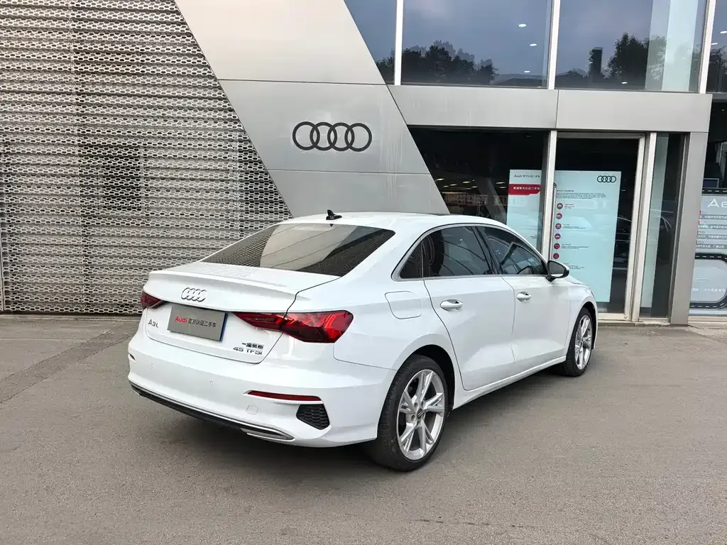 Audi A3 — фото 3