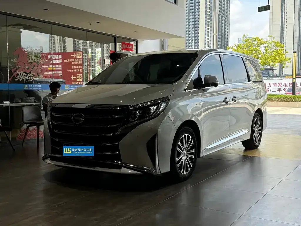 GAC Motor Trumpchi M8 — фото 1