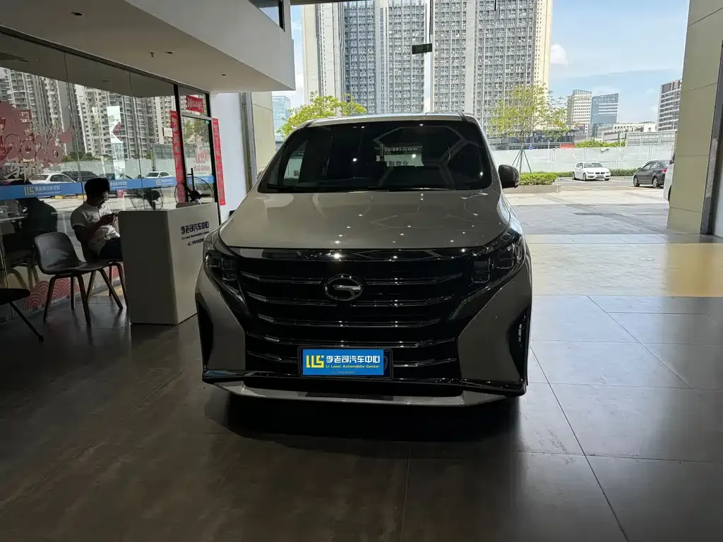 GAC Motor Trumpchi M8 — фото 9