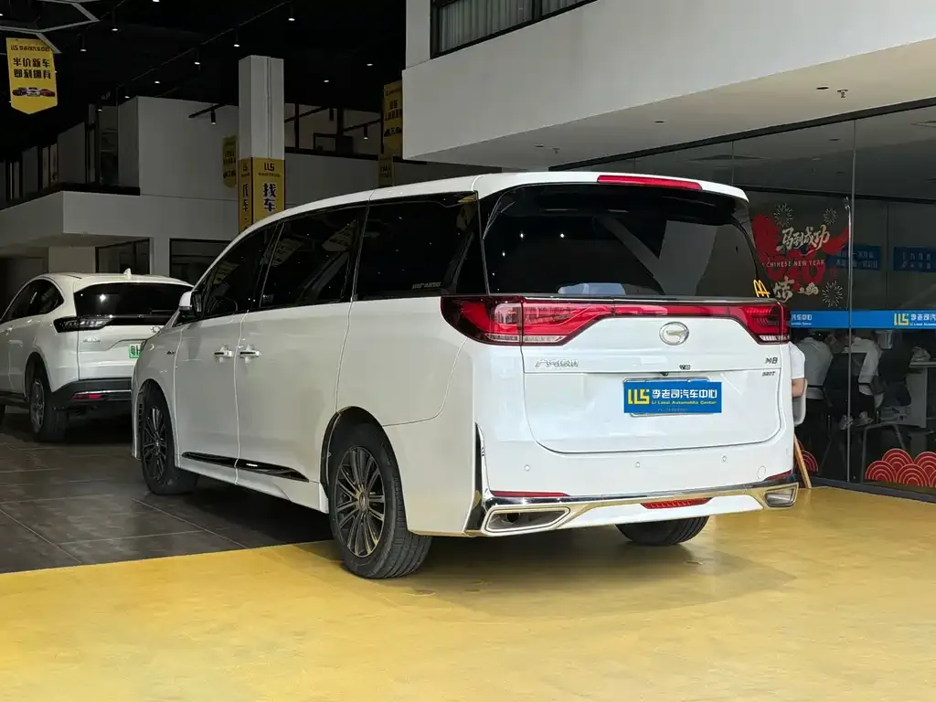 GAC Motor Trumpchi M8 — фото 2