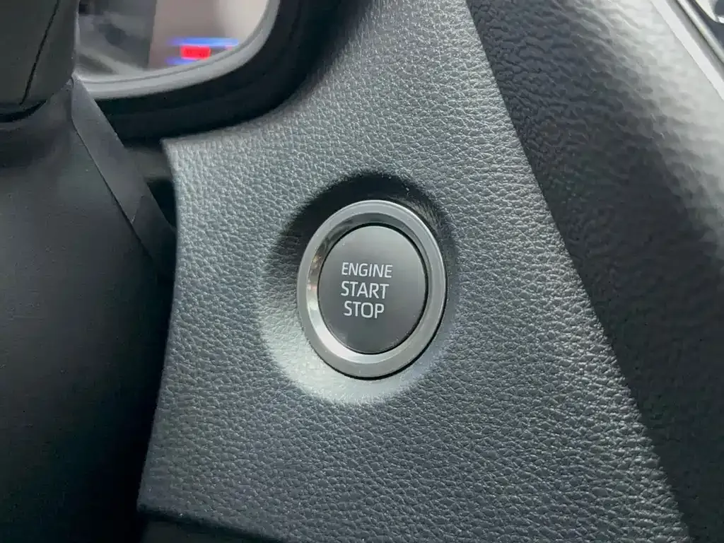 Toyota Corolla — фото 3