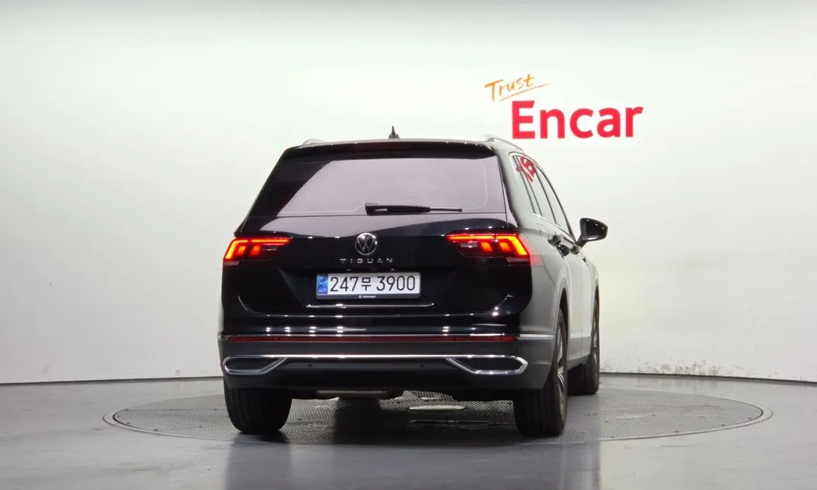 Volkswagen Tiguan — фото 3
