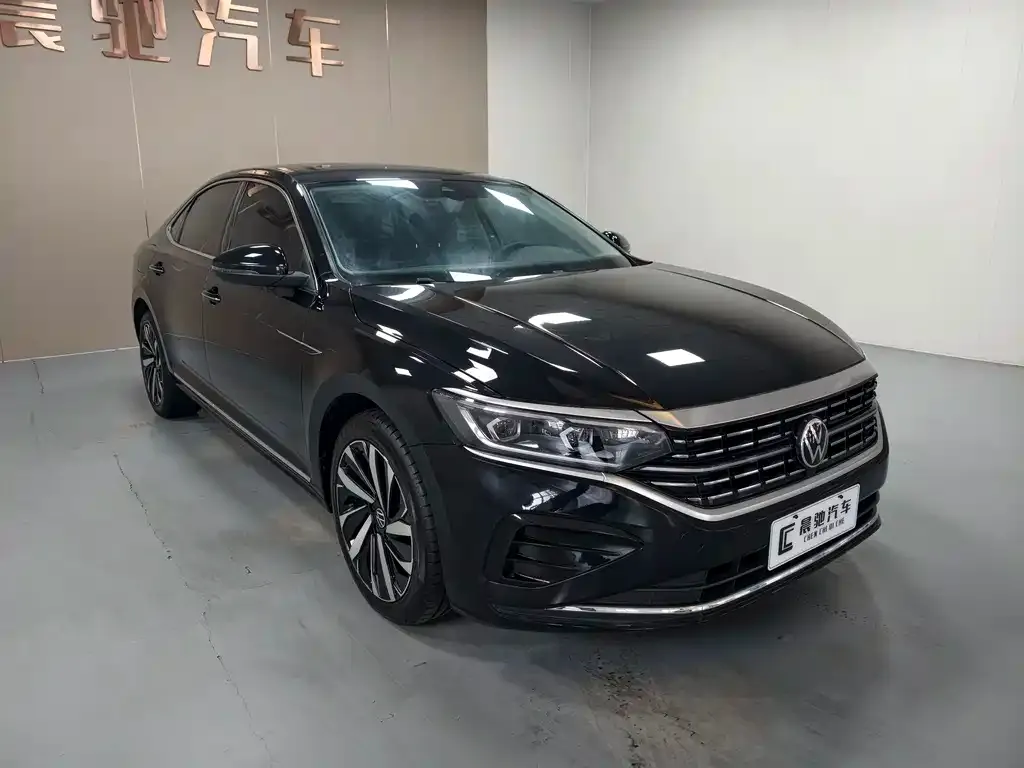Volkswagen Passat — фото 3