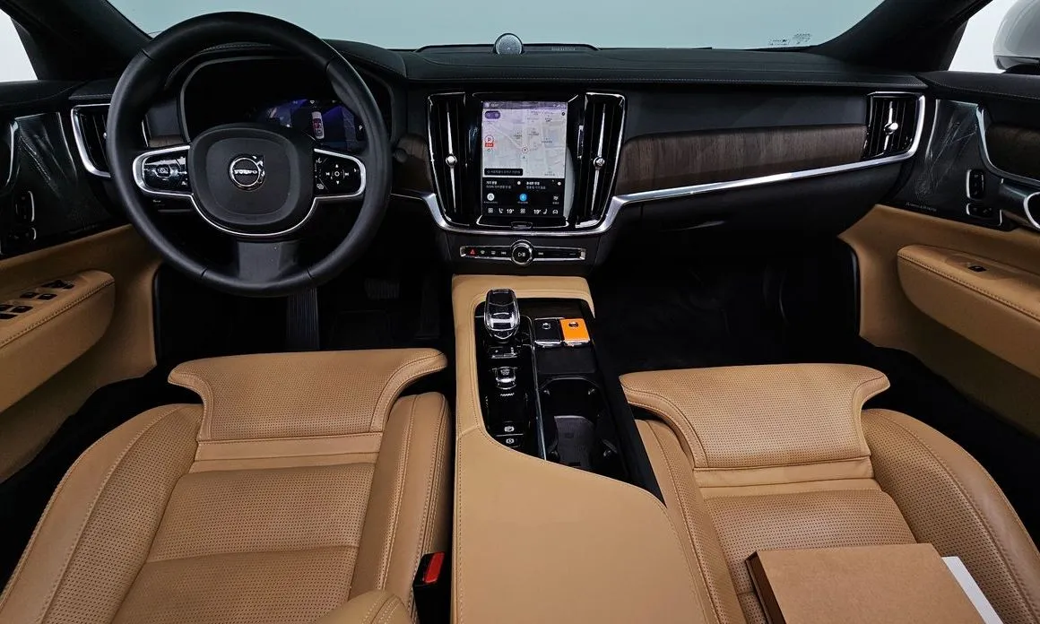 Volvo S90 — фото 10