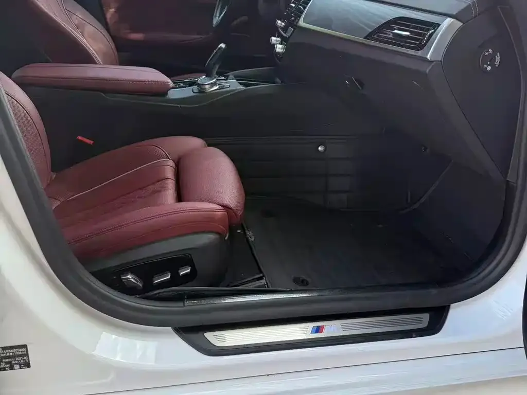 BMW 5 Series — фото 2