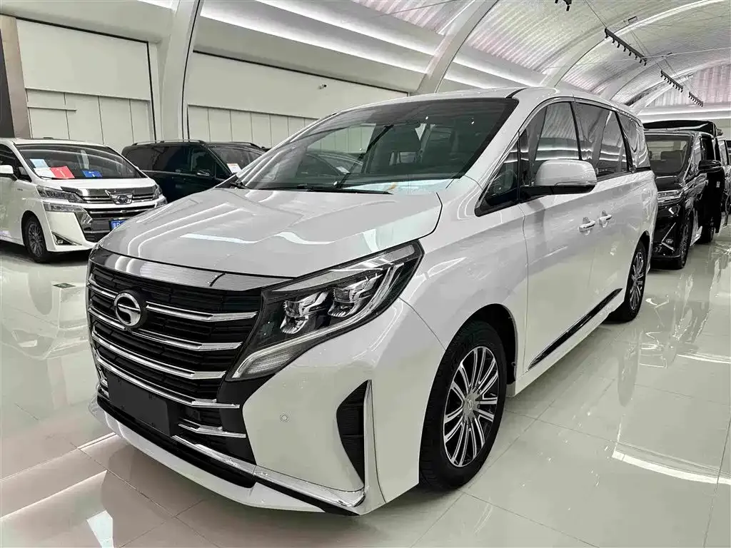 GAC Motor Trumpchi M8 — фото 1