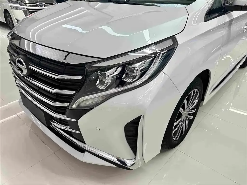GAC Motor Trumpchi M8 — фото 4