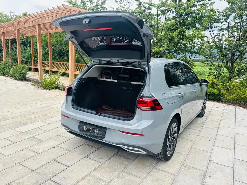 Volkswagen Golf — фото 3