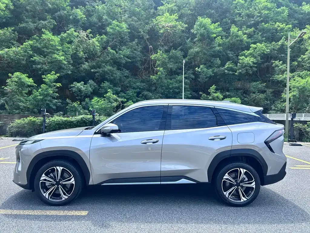 Geely Galaxy L7 — фото 7